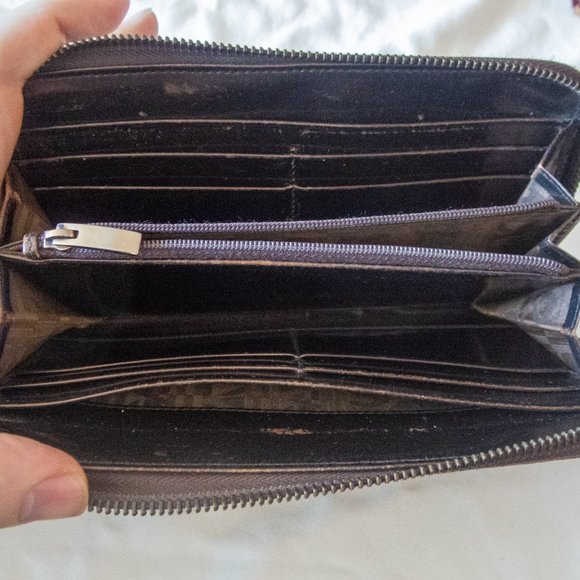 Vintage Ferragamo Long wallet - Picture 2 of 5